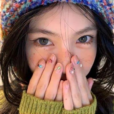 奇光下的秘密